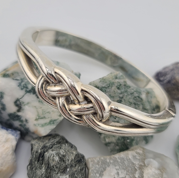 $72 Brighton "Interlok" Hinged Bangle w Celtic Knot! Bestselling Current Style! - Picture 7 of 16